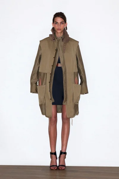 Look 4